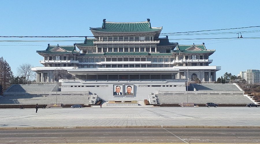 Kim Il Sung Square, Pyongyang